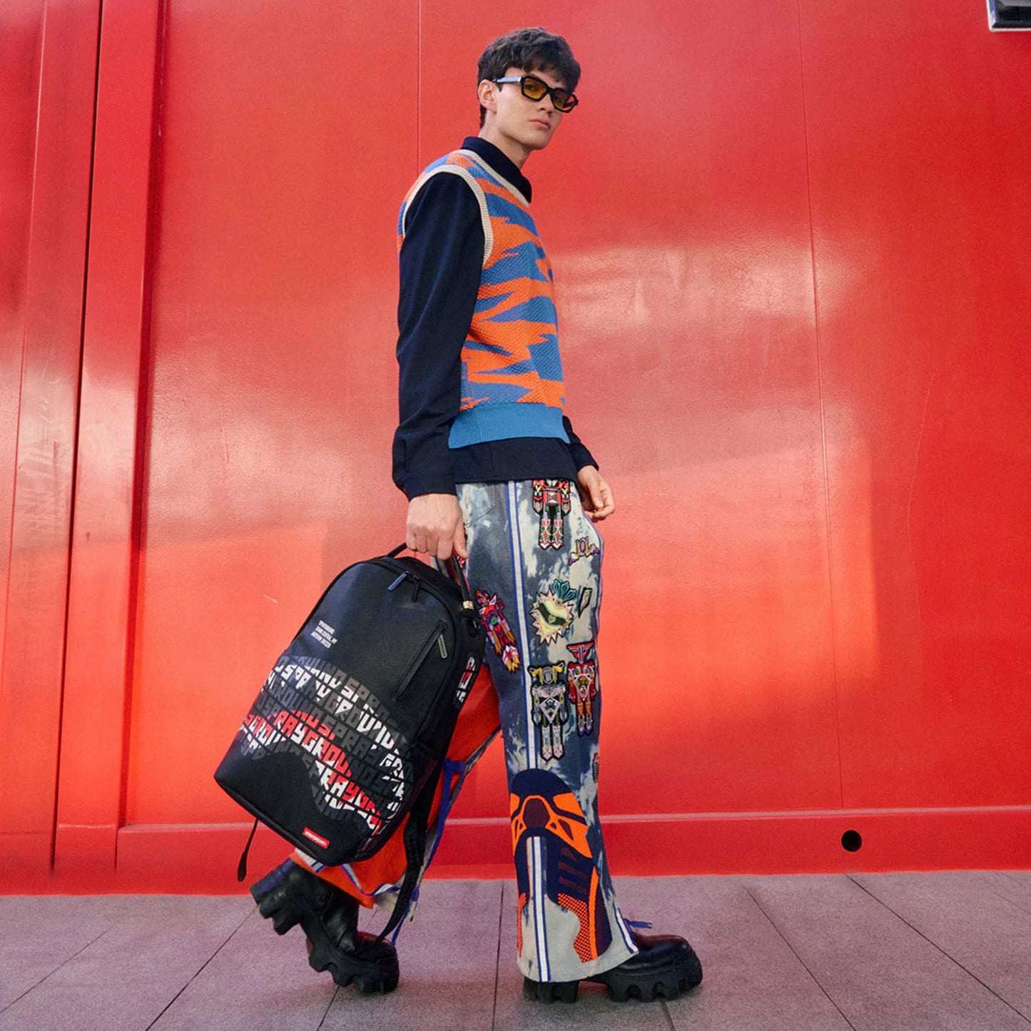 Mochila Urbano Unisex Sprayground Dlxsv Shark Central Infinity Mouth Mochila Urbano Unisex Sprayground Dlxsv Shark Central Infinity Mouth