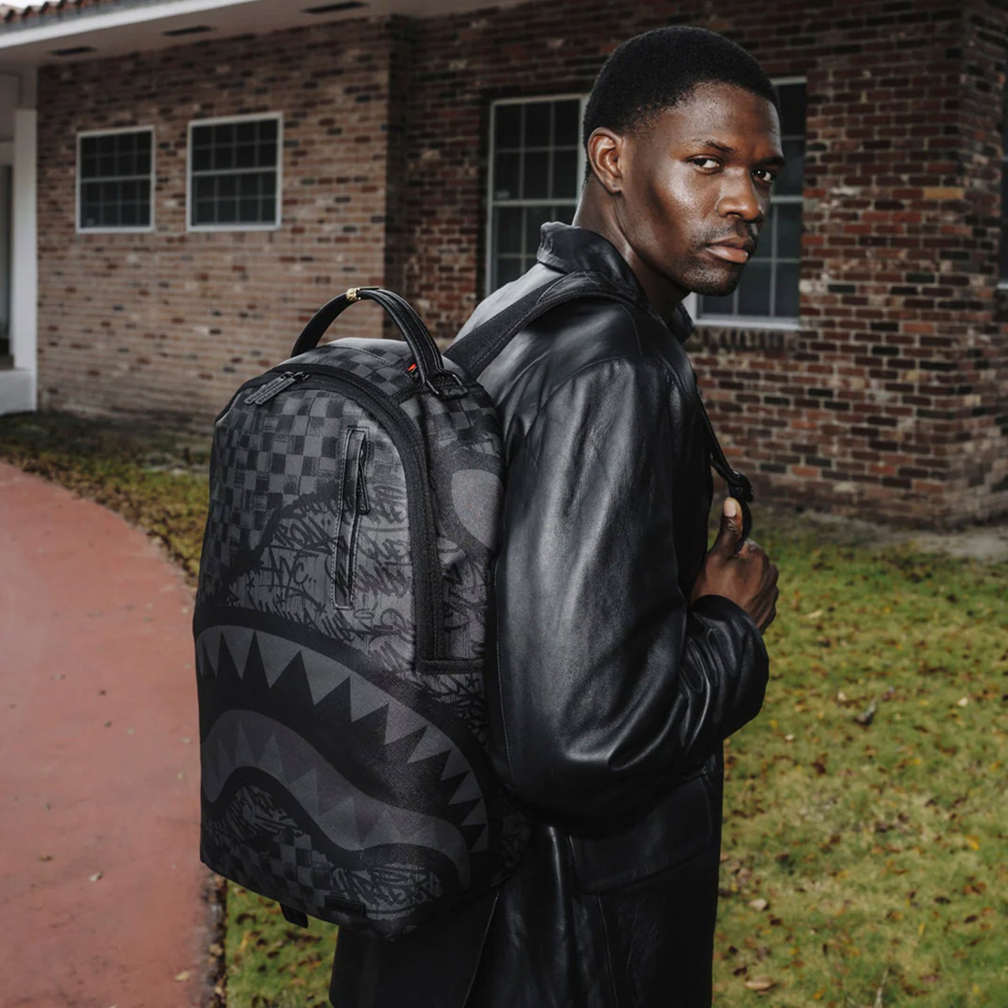 Mochila Urbano Unisex Sprayground Dlxsv Torn Graff Check Mochila Urbano Unisex Sprayground Dlxsv Torn Graff Check