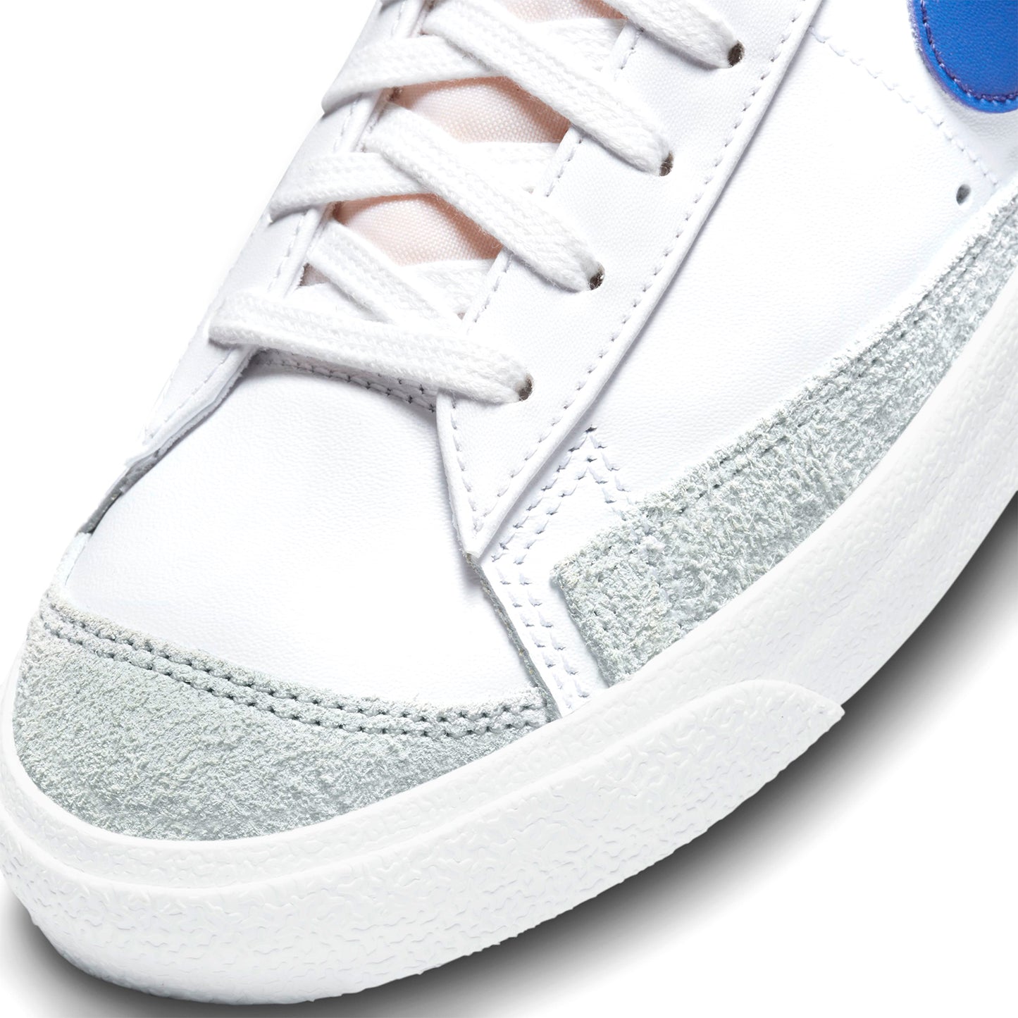 Zapatillas Urbano Hombre Nike Blazer Mid 77 Vntg Zapatillas Urbano Hombre Nike Blazer Mid 77 Vntg