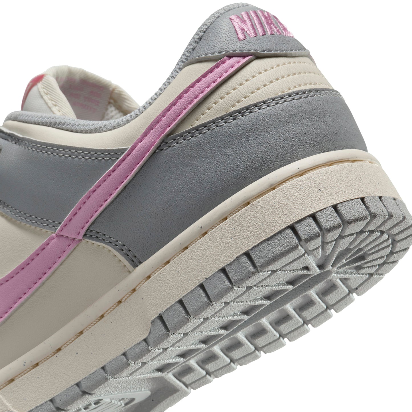 Zapatillas Urbano Mujer Nike W Nike Dunk Low Next Nature Zapatillas Urbano Mujer Nike W Nike Dunk Low Next Nature