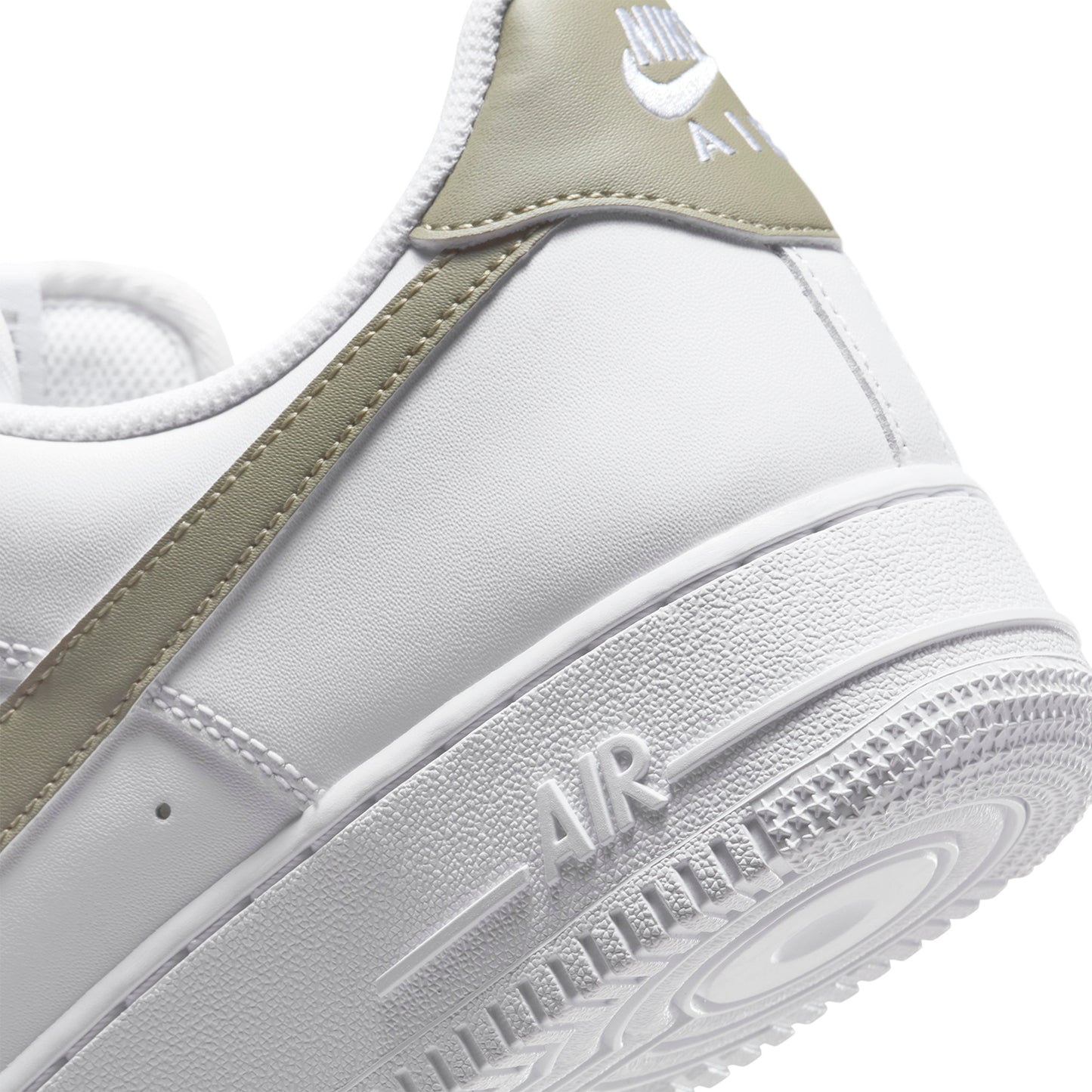 Zapatillas Urbano Hombre Nike Air Force 1 07 Zapatillas Urbano Hombre Nike Air Force 1 07