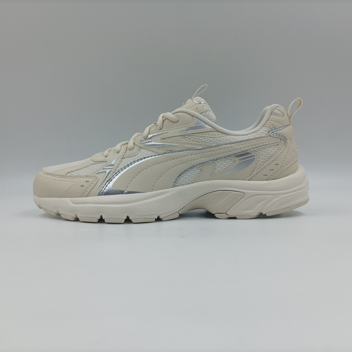 Zapatillas Puma Mujer Milenio Tech Beige