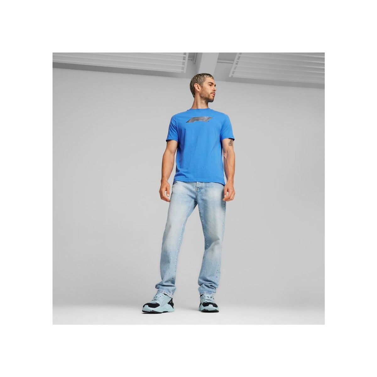 Polos Motorsport Hombre Puma F1 Logo Graphic Tee color Azul Prendas Lifestyle - código 625695 07