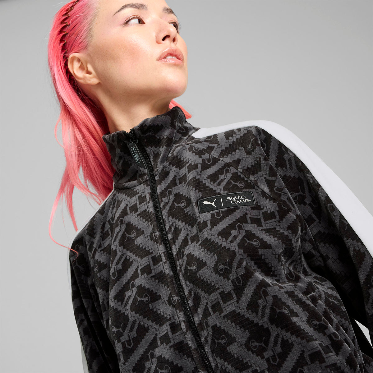 Casaca Urbano Mujer Puma X Squid Game T7 Iconic Track Jacket - Prendas Lifestyle