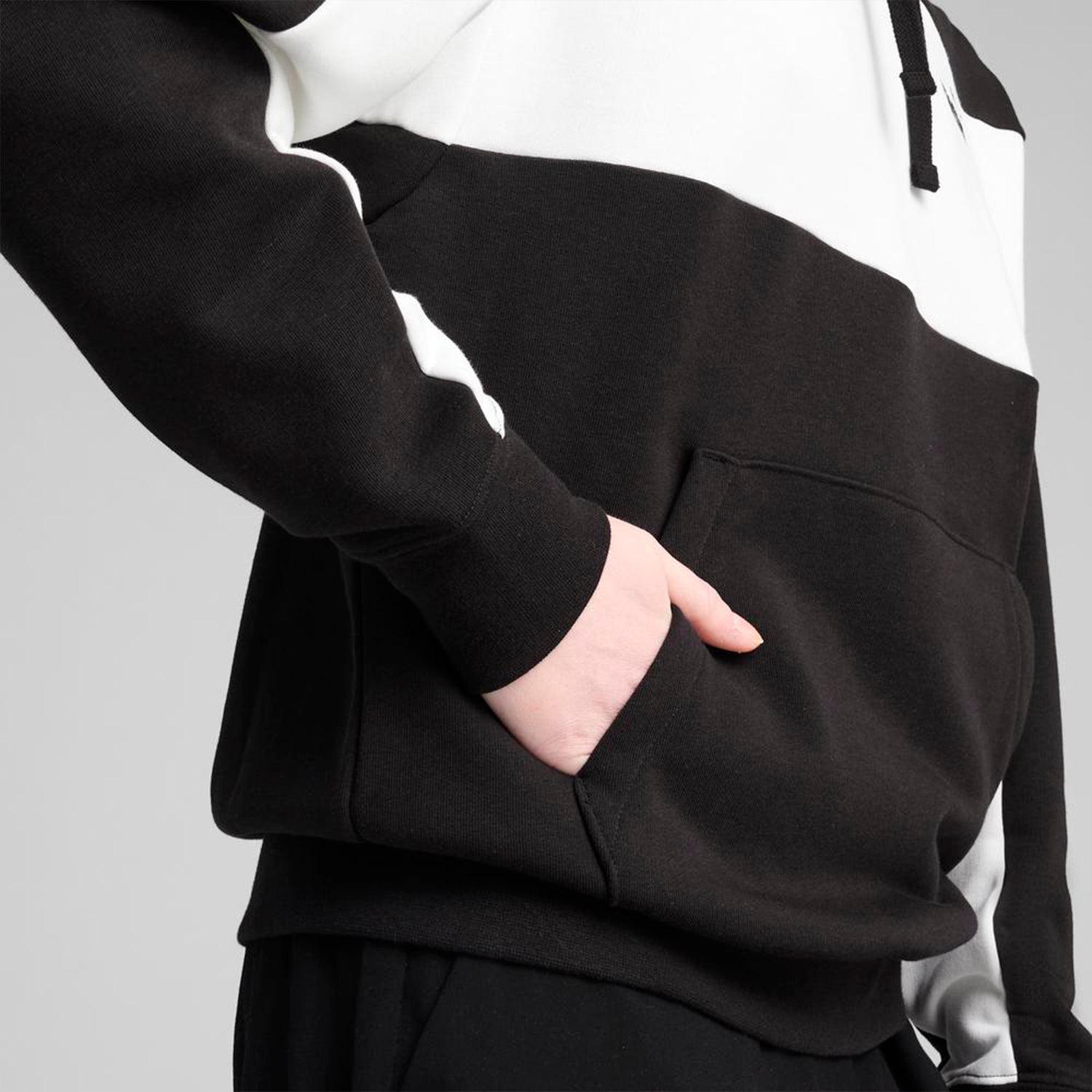 Poleras Urbano Mujer Puma Ess Block Comfort Hoodie tr