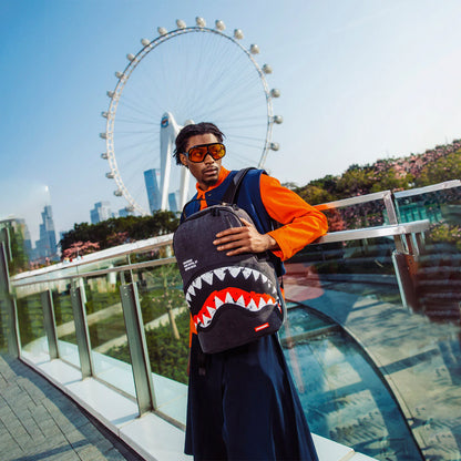 Mochila Urbano Unisex Sprayground Dlxsv Shark Central Painted