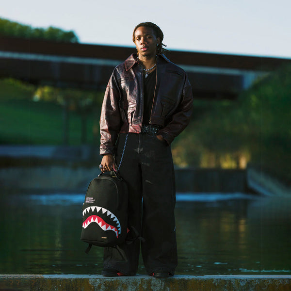 Mochila Urbano Unisex Sprayground Shark Central Knit