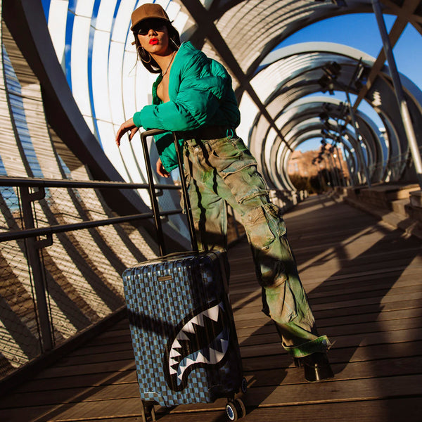 Maleta Urbano Unisex Sprayground Equipaje De Mano Midnight Sharks In Space Paris