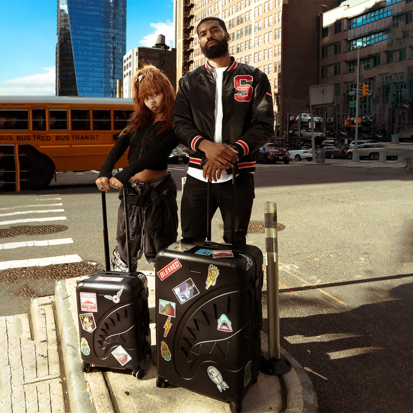 Maletines Urbano Unisex Sprayground Cargo Patches Con Extra Pegantinas