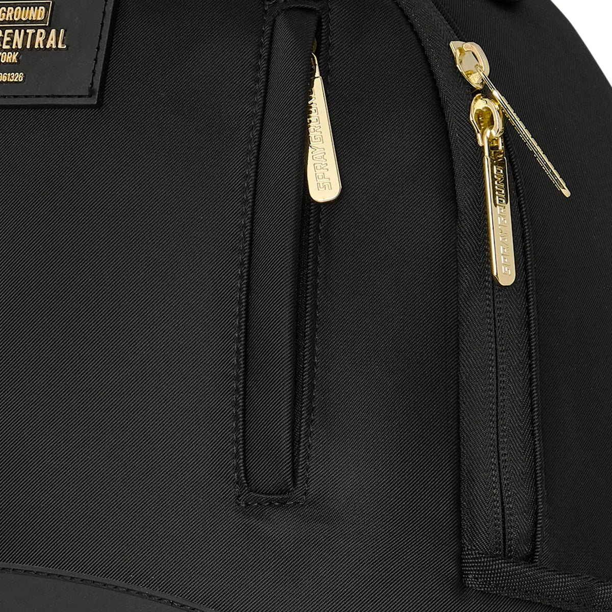 Mochila Urbano Unisex Sprayground Shark Central Gold Lettering