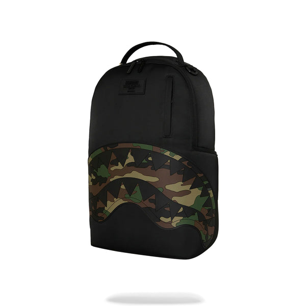 Mochila Sprayground Unisex Shark Central Black Nylon Camo Embossed Shark Negro