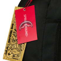 Mochila Sprayground Unisex Shark Central Black Nylon Camo Embossed Shark Negro