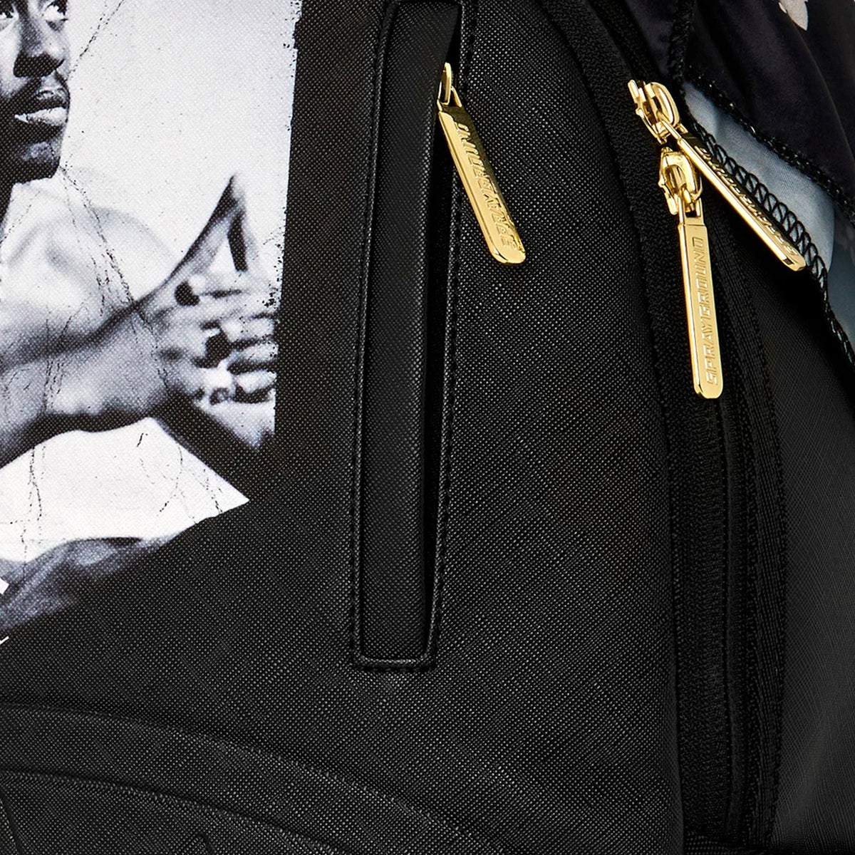 Mochila Sprayground Unisex Tupac Shark Negro
