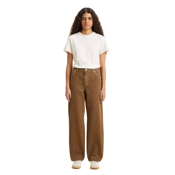 Pantalón Urbano Mujer Levis Dad Utility Z5820 Brown Garment Dye