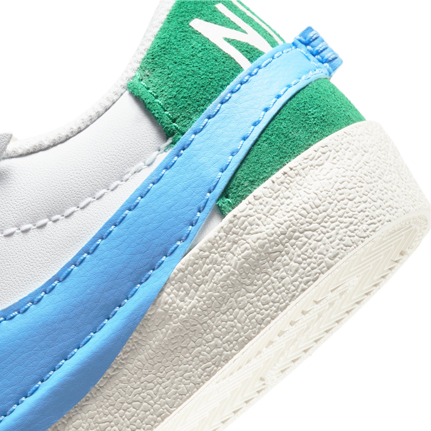 Zapatillas Nike Mujer Blazer Low '77 Jumbo Blanco