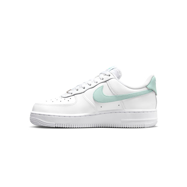 Zapatillas Urbanas Mujer Nike Air Force 1 07 Flyease
