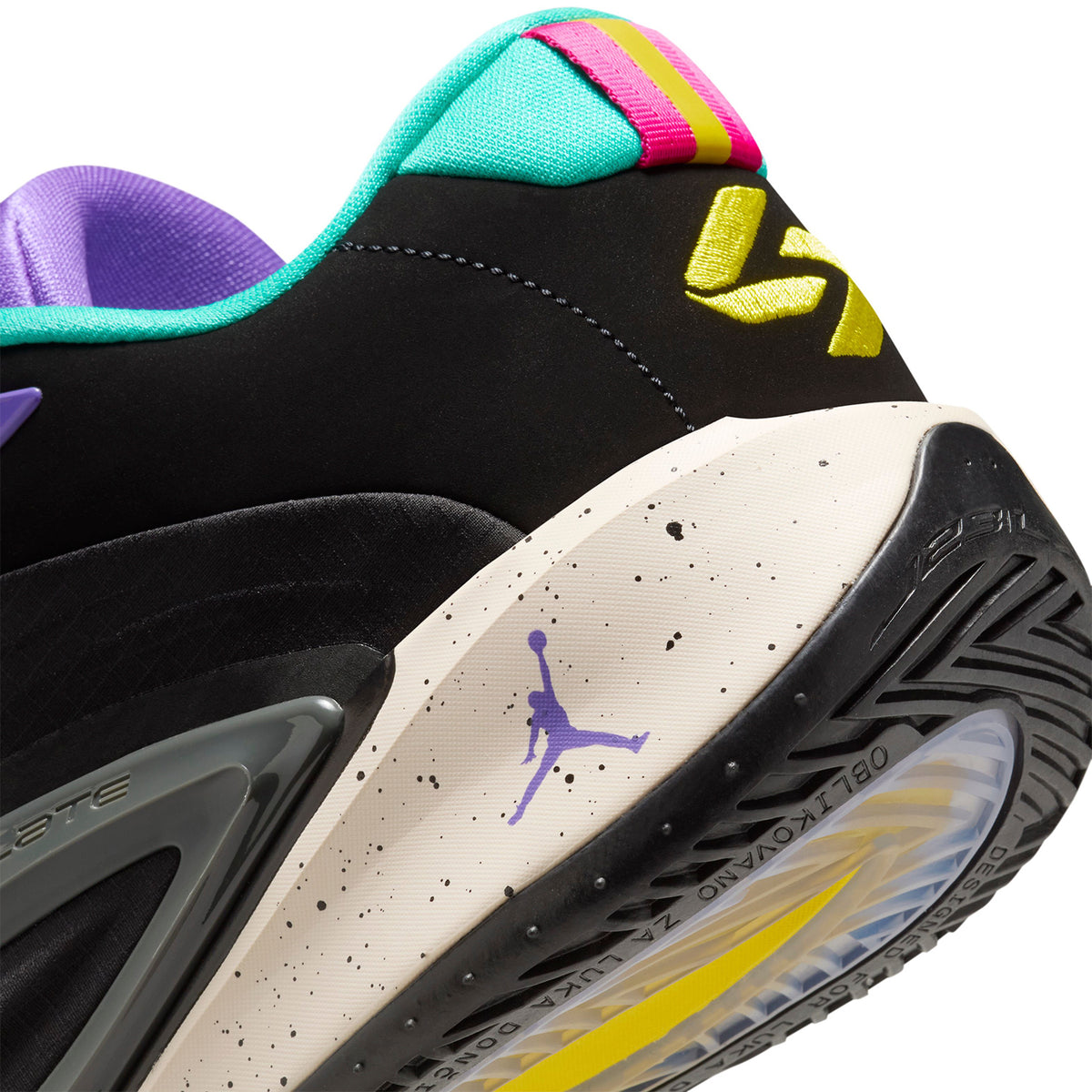 Zapatillas Nike Hombre Jordan Luka 3 Negro