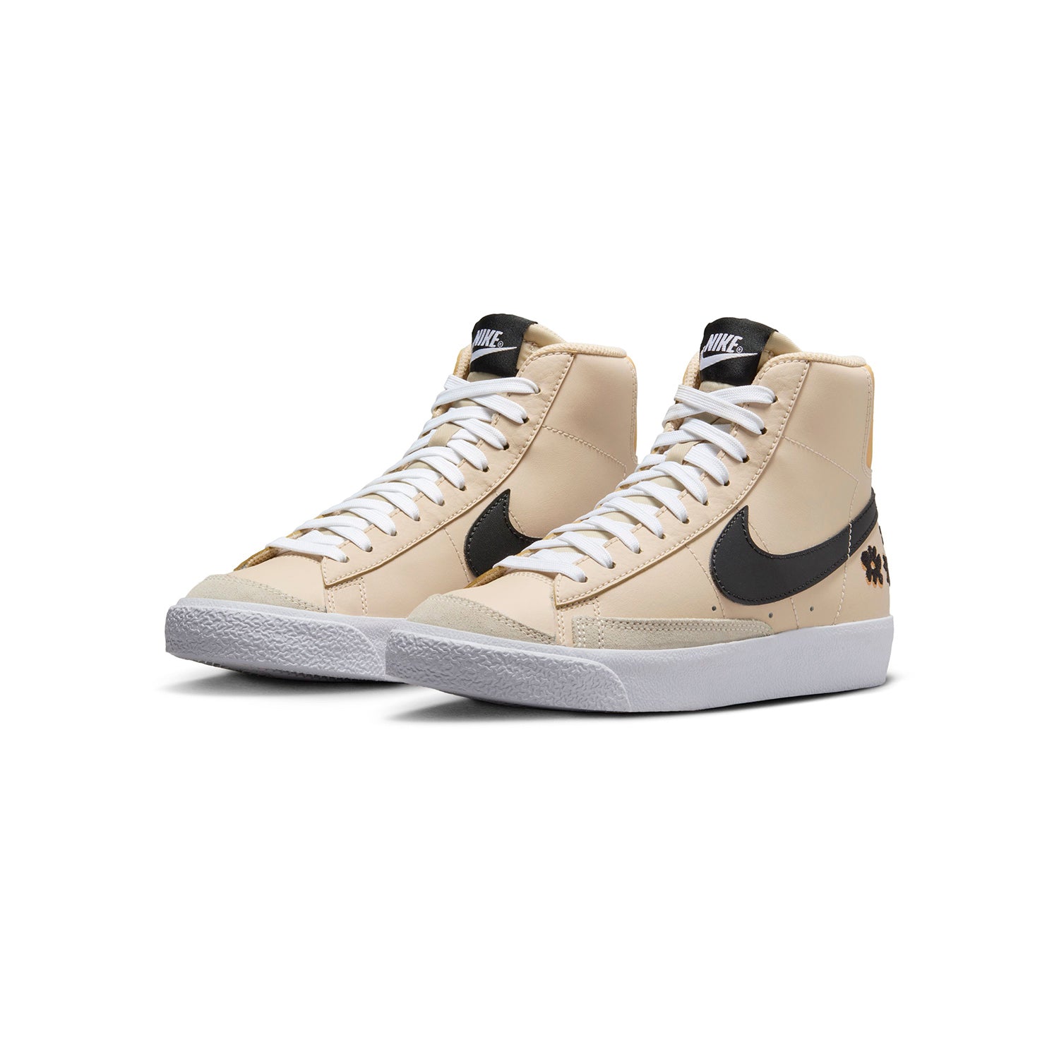 Zapatillas Nike Junior Blazer Mid '77 Beige