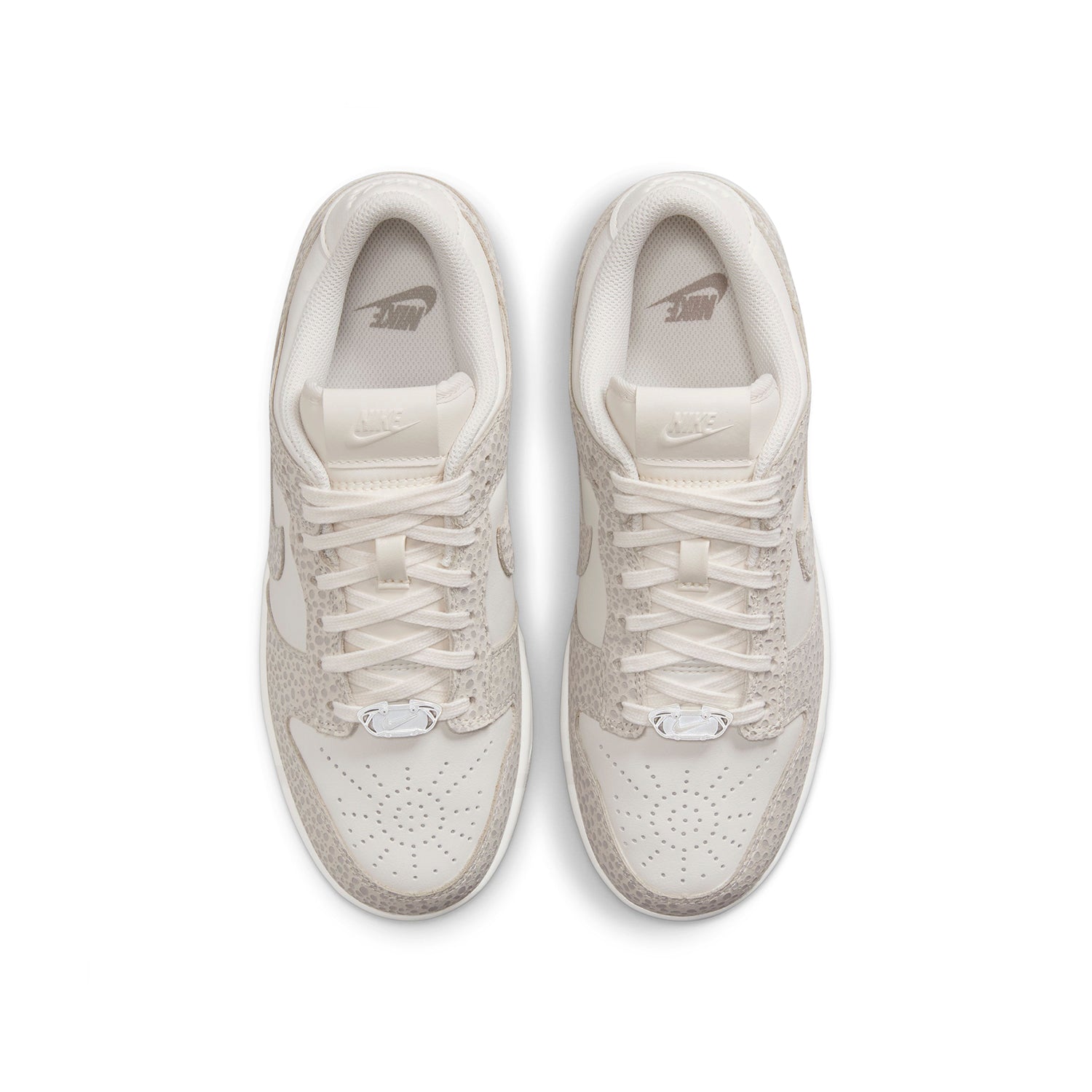 Zapatillas Nike Mujer Dunk Low Gris