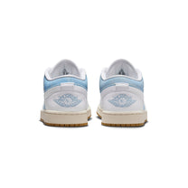 Zapatillas Nike Mujer Air Jordan 1 Low Celeste