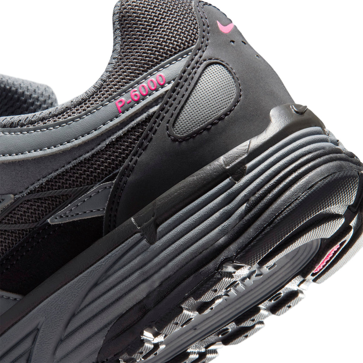 Zapatillas Urbano Hombre Nike Nike P-6000 Se Tech sl