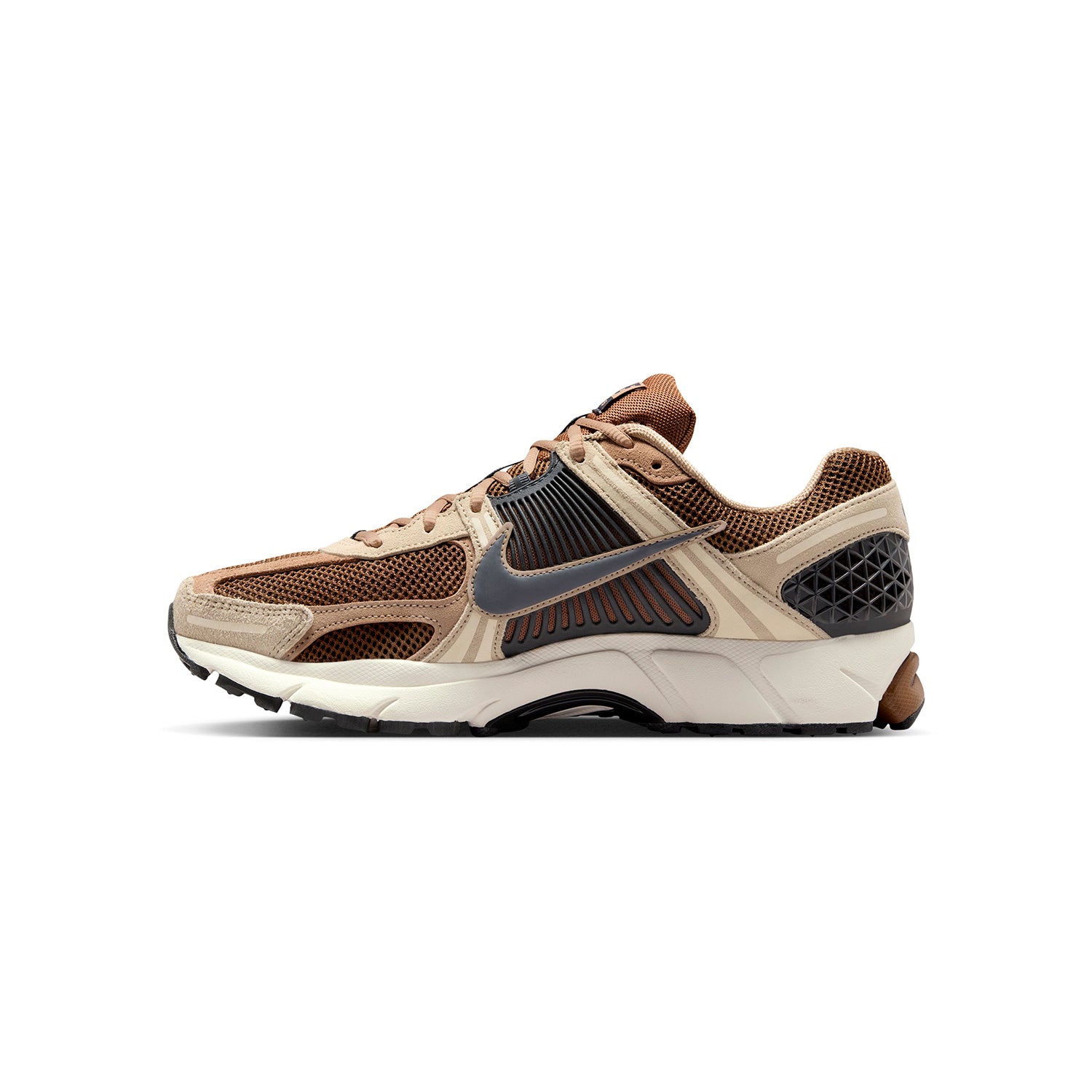 Zapatillas Nike Hombre Zoom Vomero 5 Suede Marron