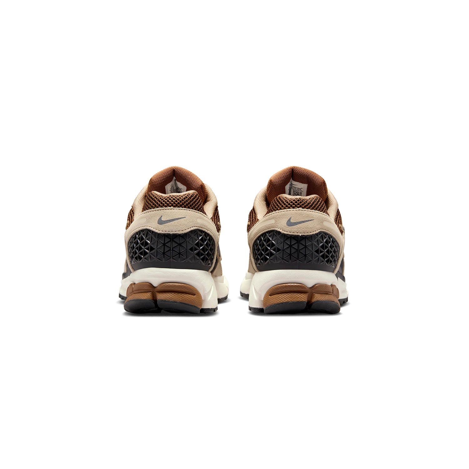 Zapatillas Nike Hombre Zoom Vomero 5 Suede Marron