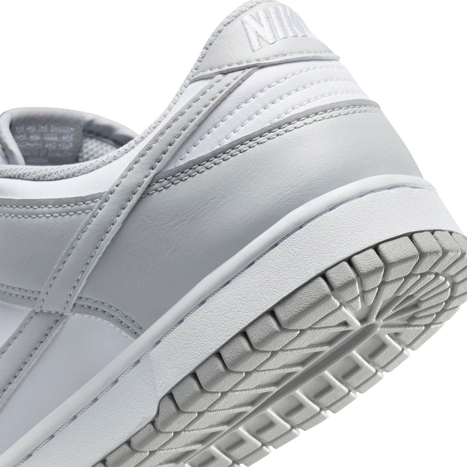 Zapatillas Nike Hombre Dunk Low Retro Blanco