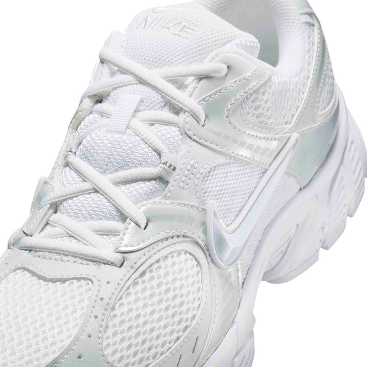 Zapatillas Nike Hombre V5 Runner Blanco