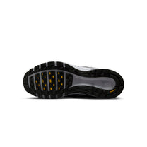 Zapatillas Nike Hombre P-6000 SE Negro