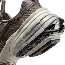 Zapatillas Nike Mujer V2K Run Marron