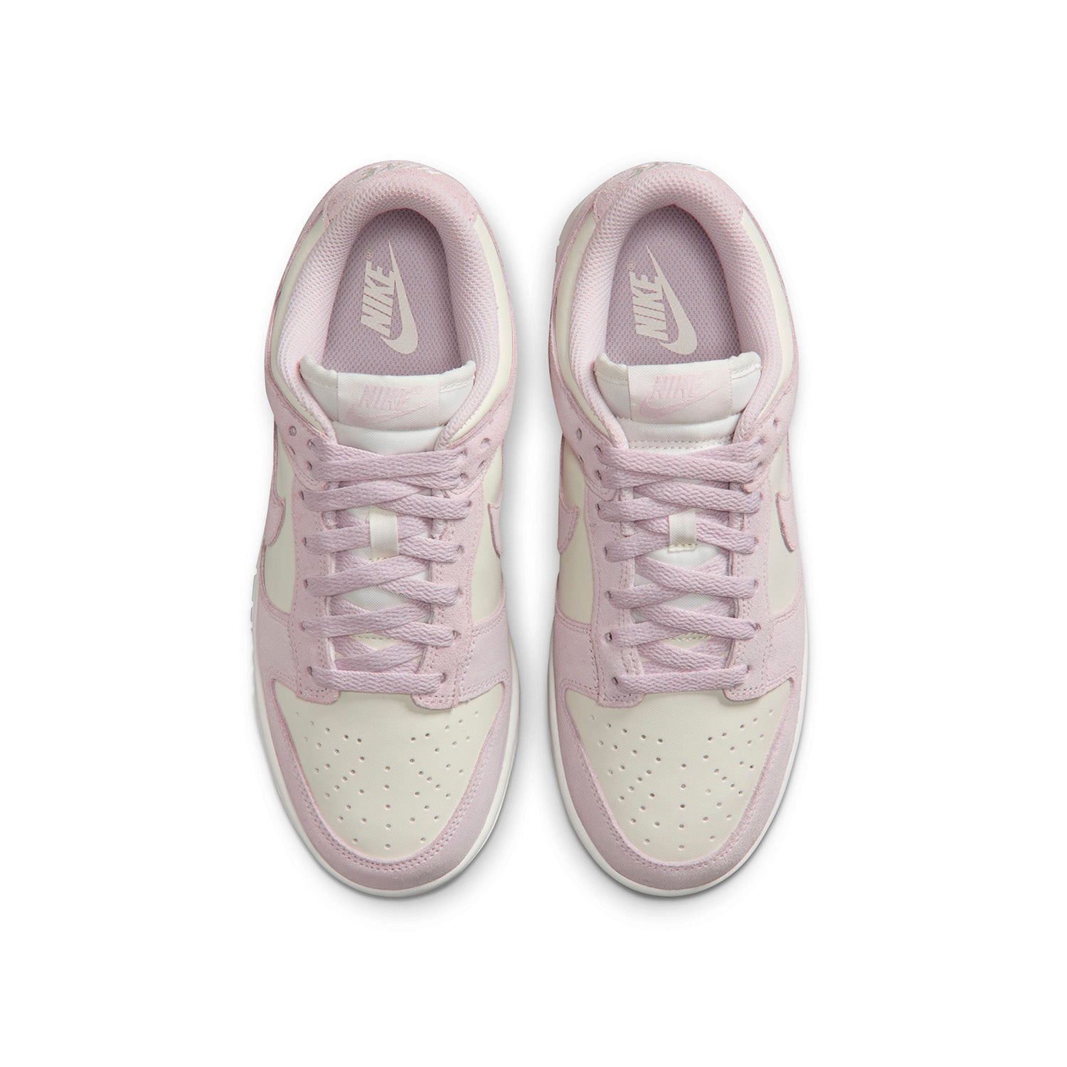 Zapatillas Nike Mujer Dunk Low SE Rosado