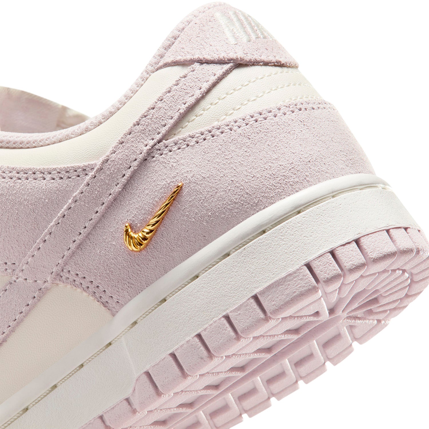 Zapatillas Nike Mujer Dunk Low SE Rosado