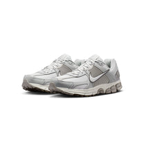 Zapatillas Urbano Unisex Nike Nike Zoom Vomero 5 Se Tech