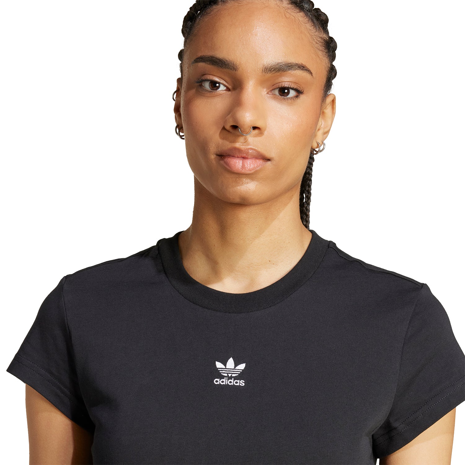 Polos Originals Mujer Adidas Ess Slim Tee color Negro Tendencia - código Iw5707