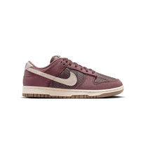 Zapatillas Nike Mujer Dunk Low Premium SE Morado