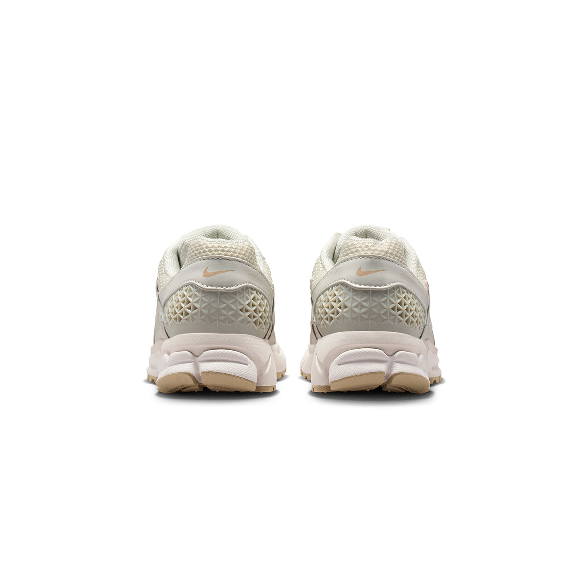 Zapatillas Nike Mujer Zoom Vomero 5 Crema
