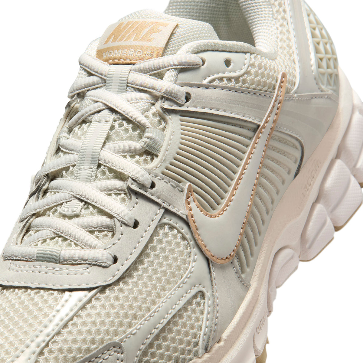 Zapatillas Nike Mujer Zoom Vomero 5 Crema