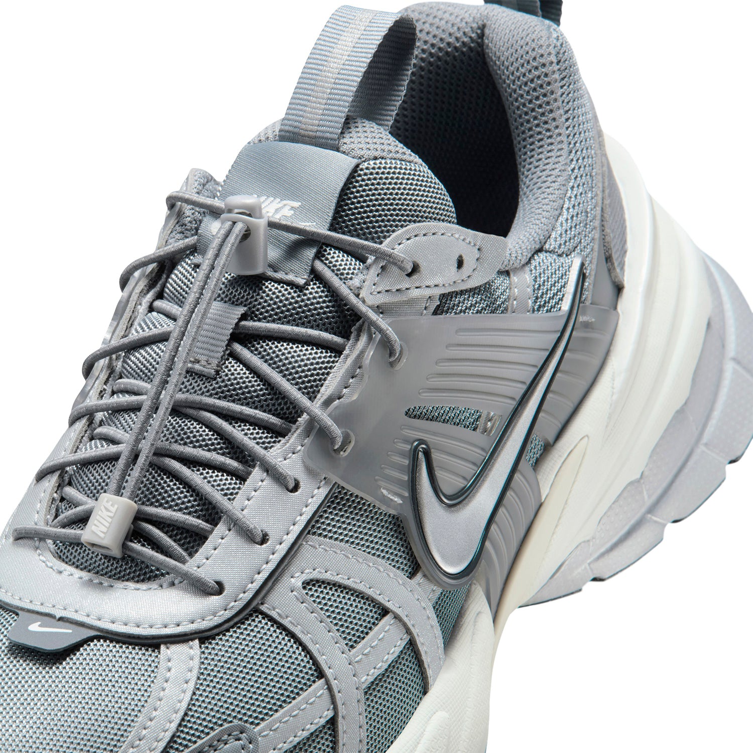 Zapatillas Nike Mujer V2K Run Negro