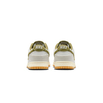 Zapatillas Nike Hombre Dunk Low Retro SE Gris