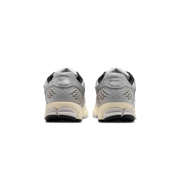 Zapatillas Nike Hombre Zoom Vomero 5 Gris