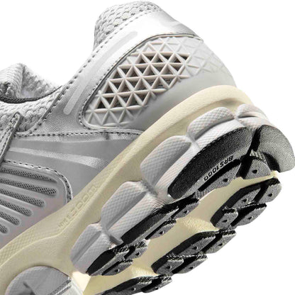 Zapatillas Urbano Hombre Nike Zoom Vomero 5