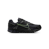 Zapatillas Nike Hombre Zoom Vomero 5 SE Negro