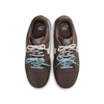 Zapatillas Nike Mujer Air Force 1 '07 LV8 Marron