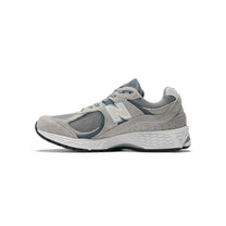 Zapatillas New Balance Hombre 2002R Gris