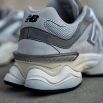 Zapatillas New Balance Mujer 9060 Gris